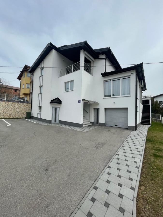 Apartman Kis Jajce Luaran gambar